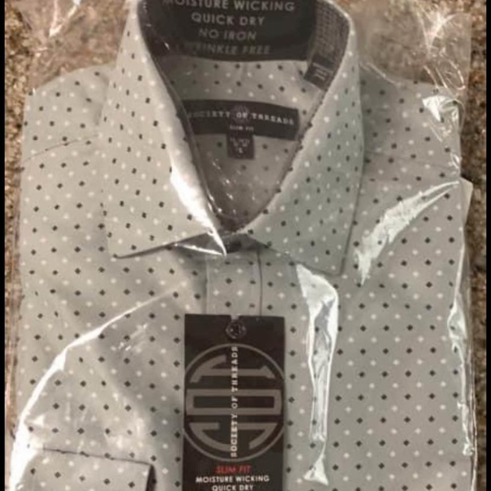 MENS DRESS SHIRT NWT!